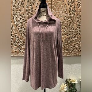 Premise Lavender Lightweight Super Soft Hoodie Pullover- size L